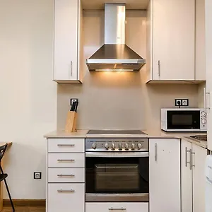 Apartamento Homenfun Poble Sec, Barcelona