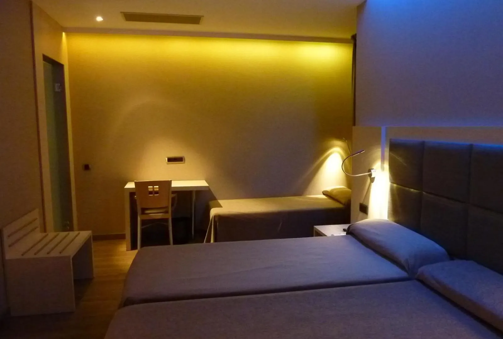 Barcelona House Hotel