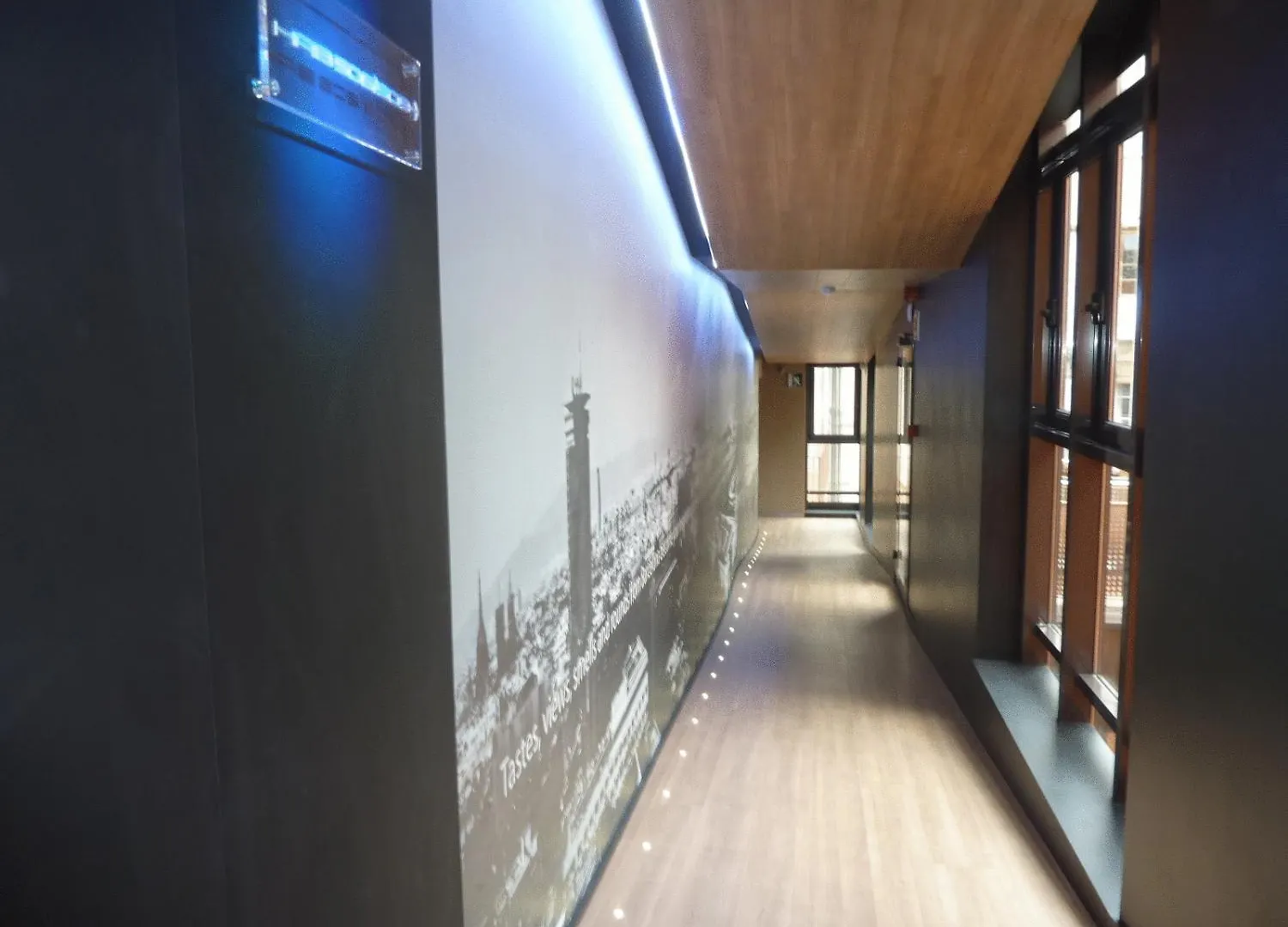 Barcelona House Hotel