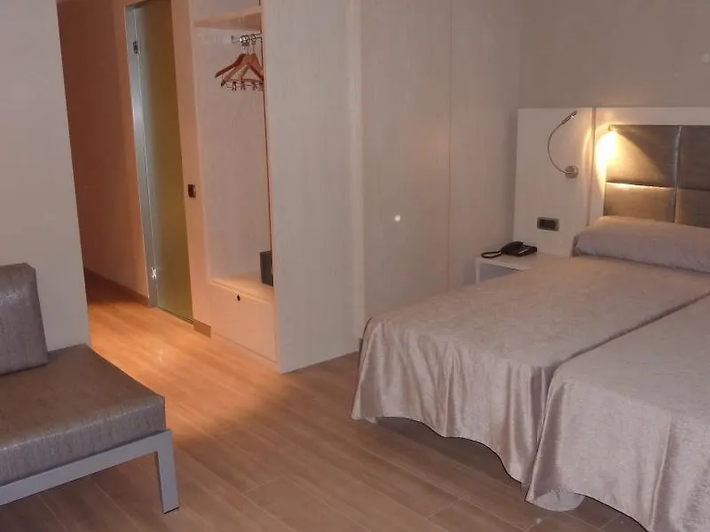 ***  Barcelona House Hotel Spain